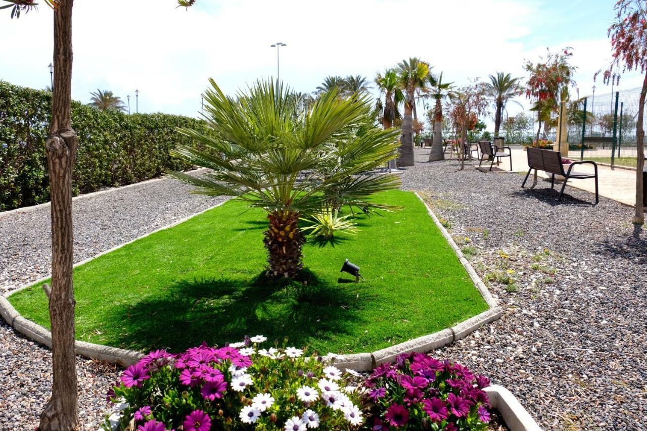 Seafront Penthouse Almeria 滨海罗克塔斯 外观 照片
