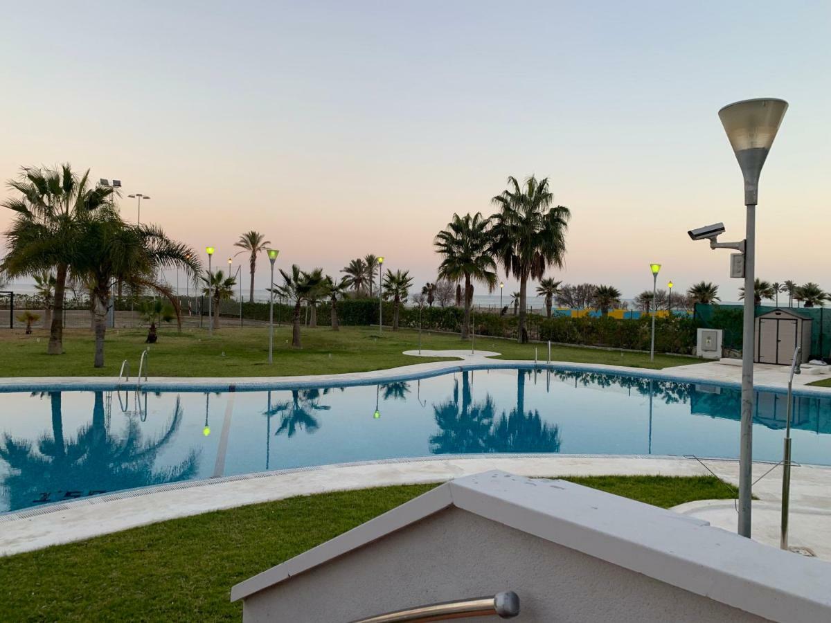 Seafront Penthouse Almeria 滨海罗克塔斯 外观 照片